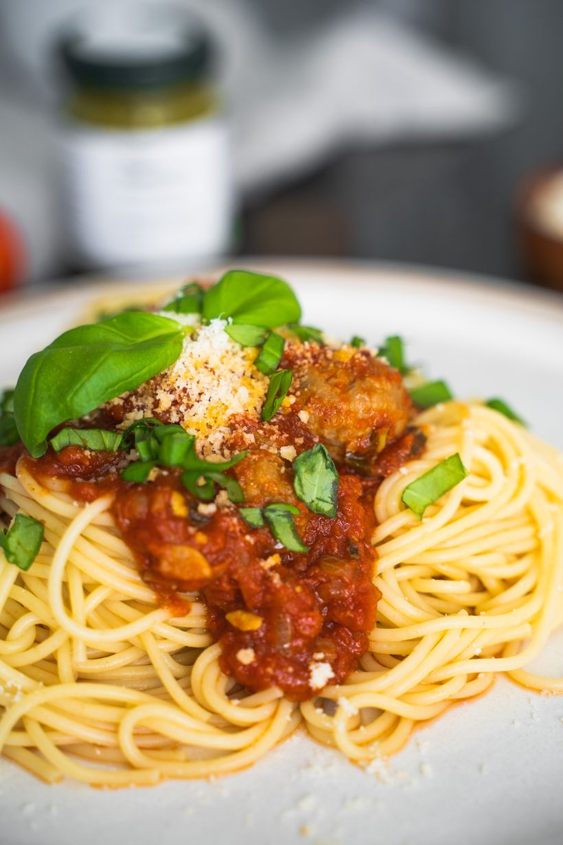 Masové koule s rajčatovou omáčkou