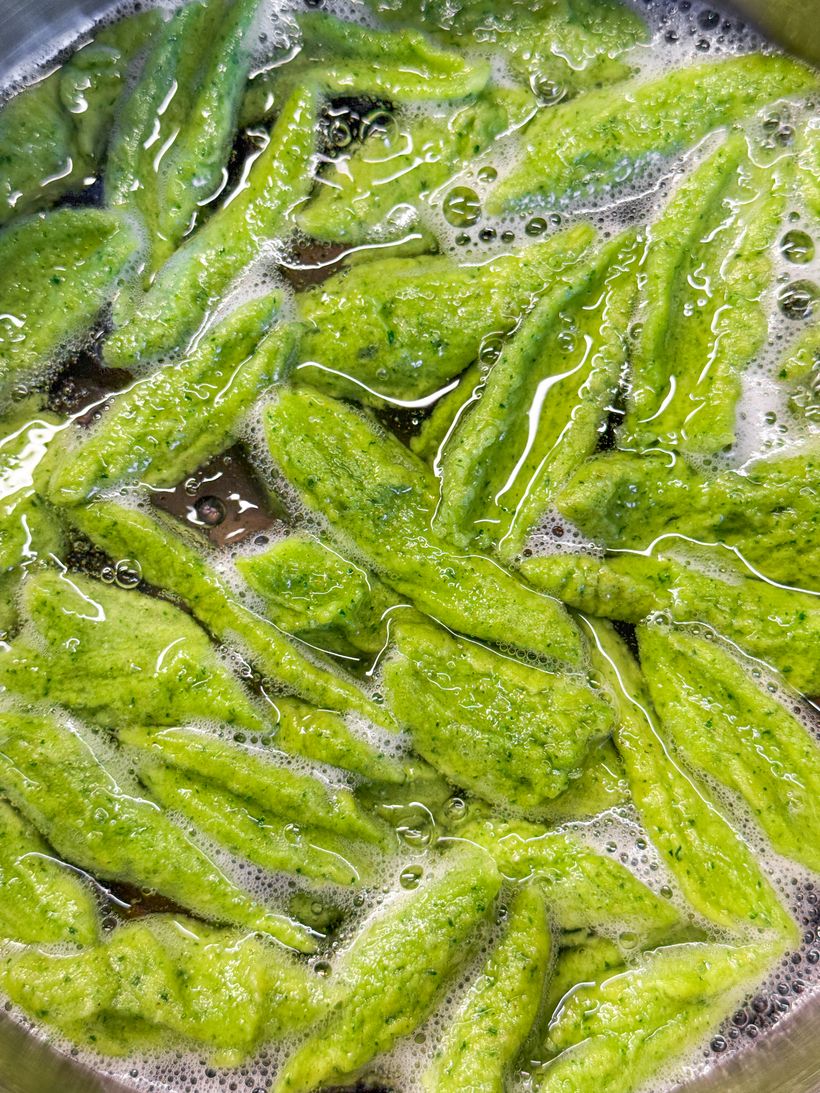 Gnocchi de spanac cu brânză balcanică