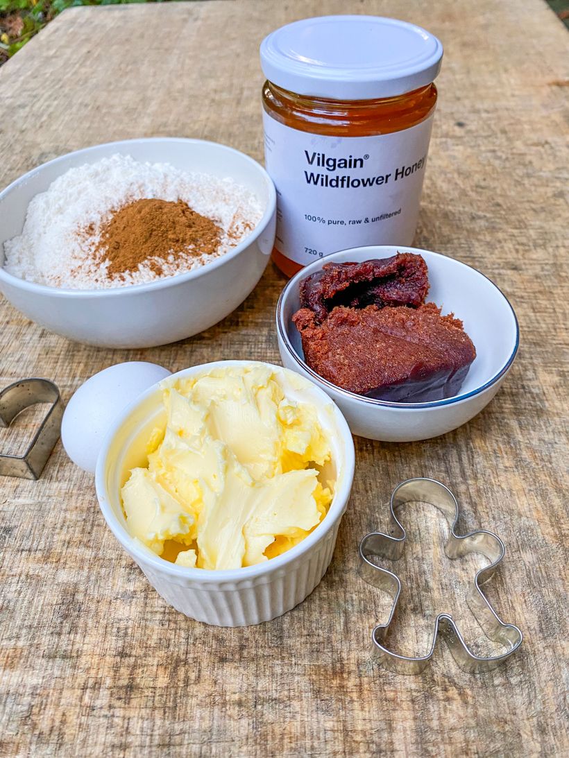 Mäkké datľové medovníčky