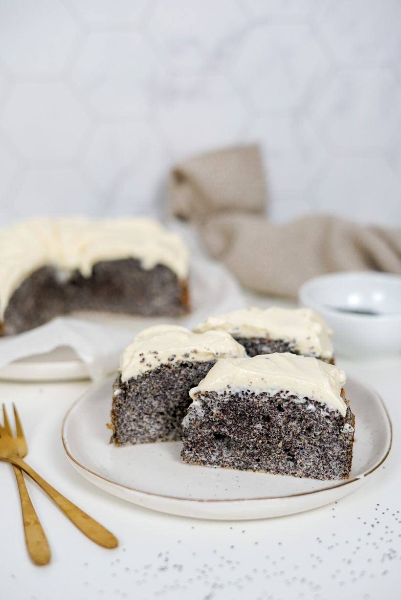 Zdravý makový koláč s mascarpone, bez múky