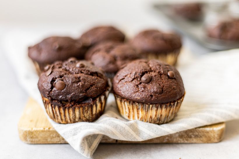 Čokoládové muffiny so šťavnatou tvarohovou náplňou