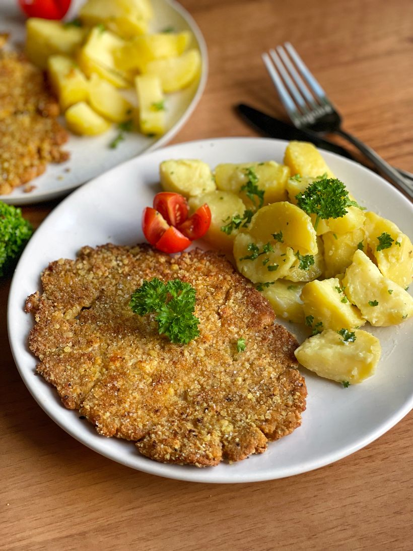 Veganes Tofu „Schnitzel" mit Kartoffeln