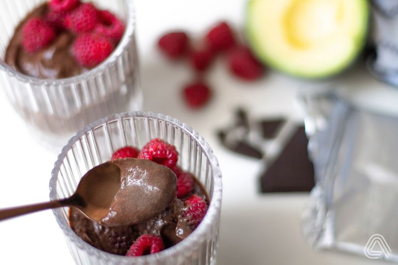 Avokádová čokoládová pěna