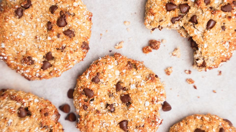 Oatmeal Chocolate Chip Cookies with Banana