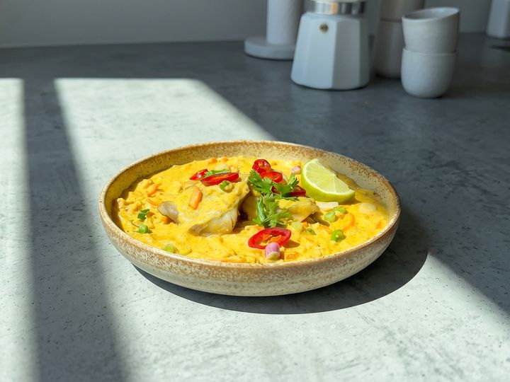 Gemüse-Curry mit Kabeljau und Reis