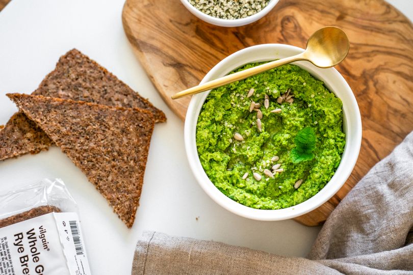 Vegan hrášková pomazánka s mátou