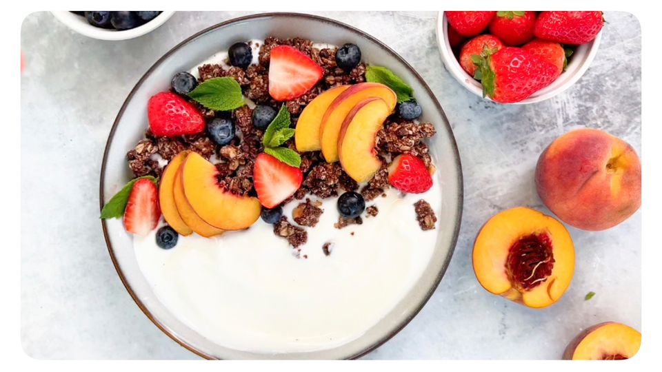 Granola Bowl cu fructe
