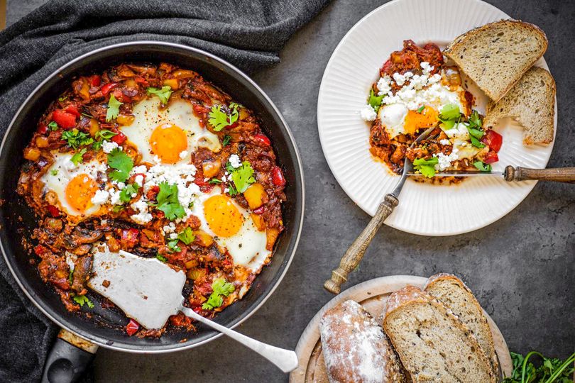 Shakshuka Baked Eggs