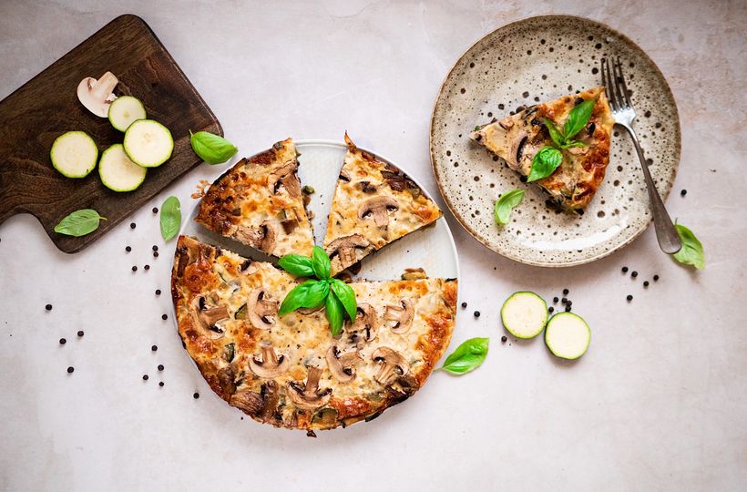 Frittata s cuketou a žampiony