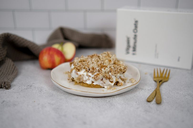 Proteinový mug cake s jablkem