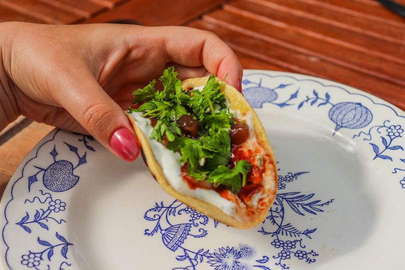 Halloumi tacos so sweet chilli omáčkou