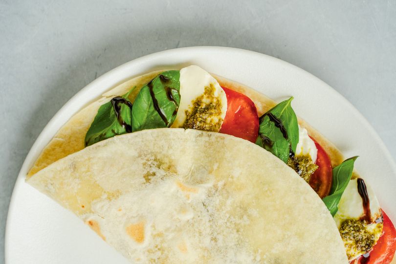 Caprese Piadina