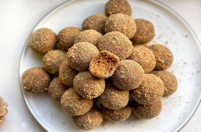 Medovníkové guľôčky