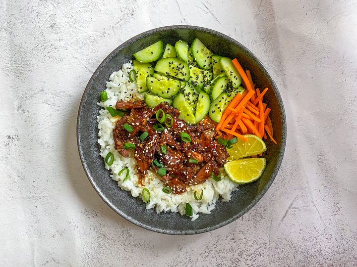 Poke Bowl cu rață