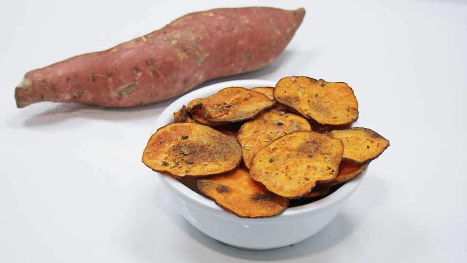 Batátové chipsy potěší všechny milovníky slaných dobrot