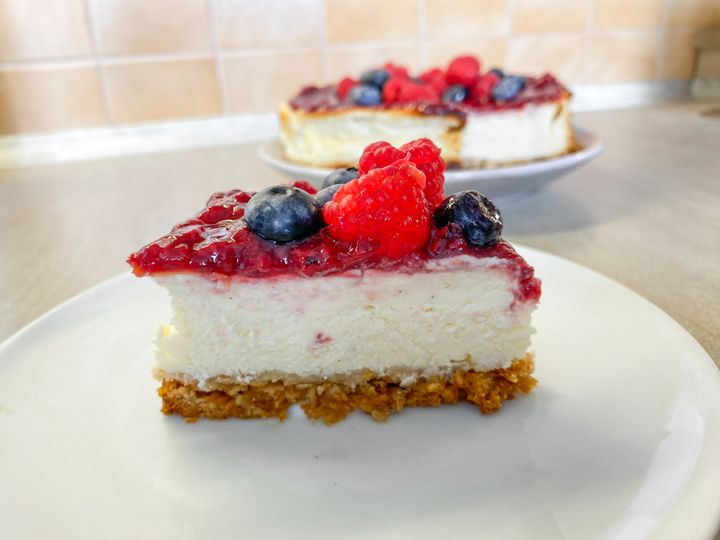 Vanilla Berry Cheesecake