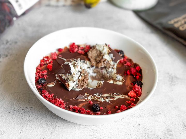 Mug Cake with Chocolate Magic Shell