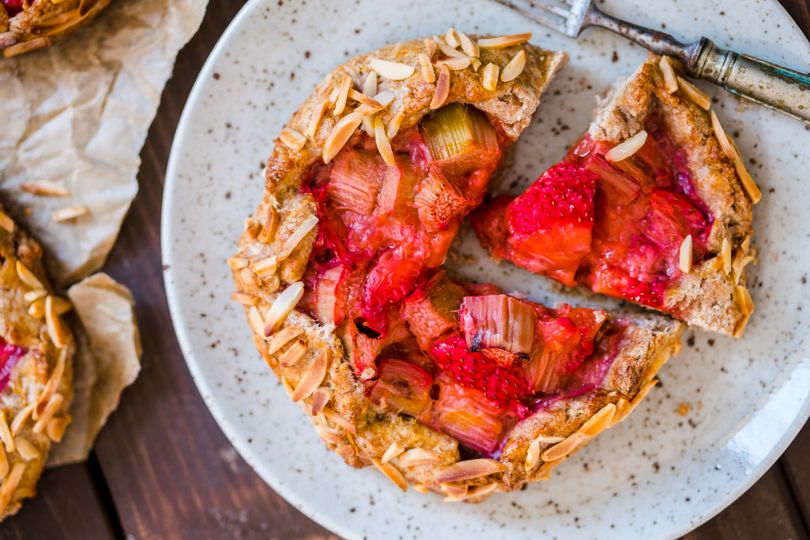 Galetka s jahodami a rebarborou