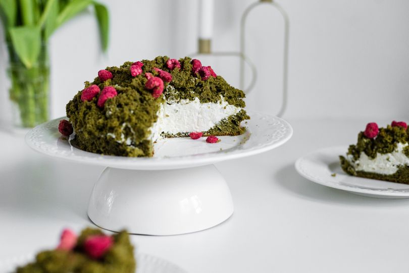 Spinach Moss Cake