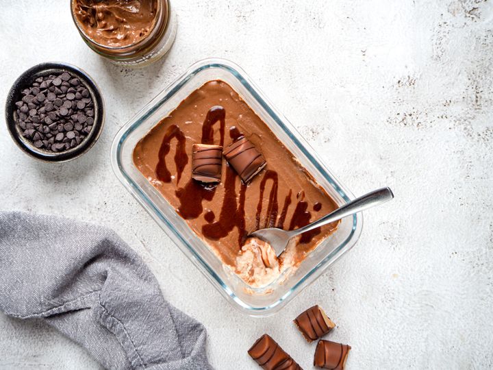 Kinder Bueno overnight oats