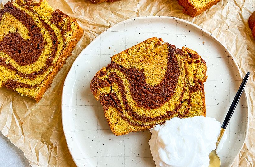 Mramorový tekvicový chlebíček s kakaom