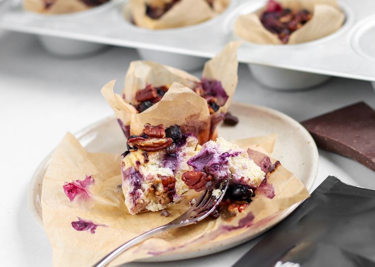 Proteinové borůvkové muffiny s pekanovými ořechy