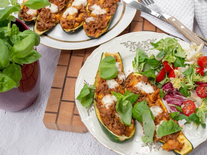 Baked courgettes with minced meat