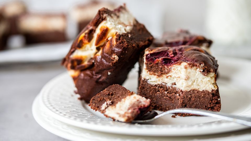 Zdravé cheesecake brownies