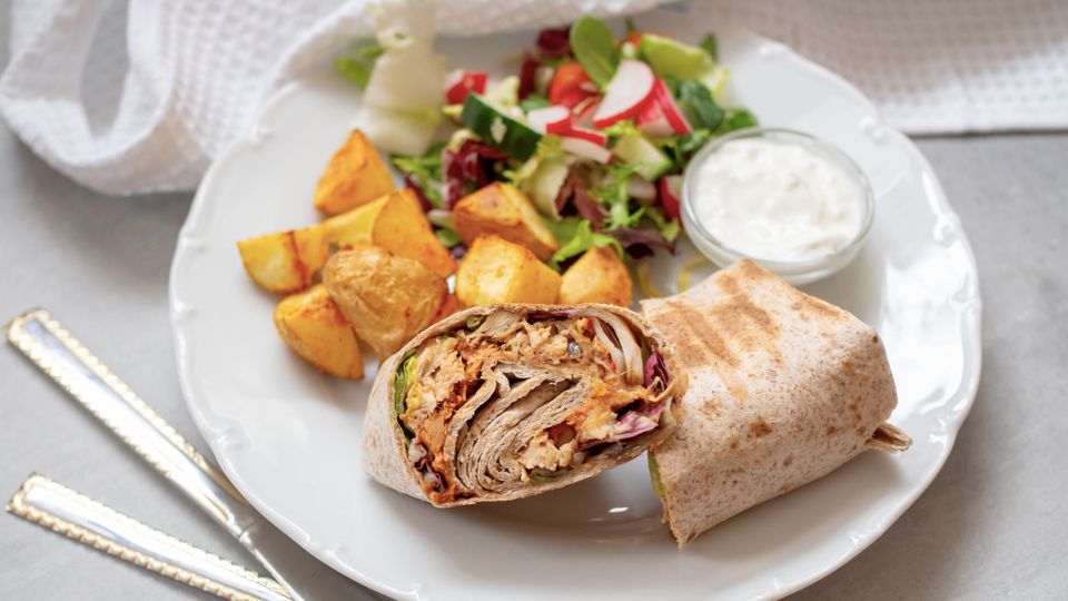 Tortilla mit zerrissenem Hühnerfleisch