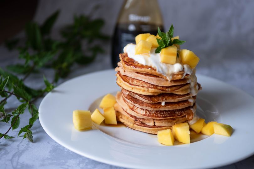 Mangové lívance z kokosové a ovesné mouky