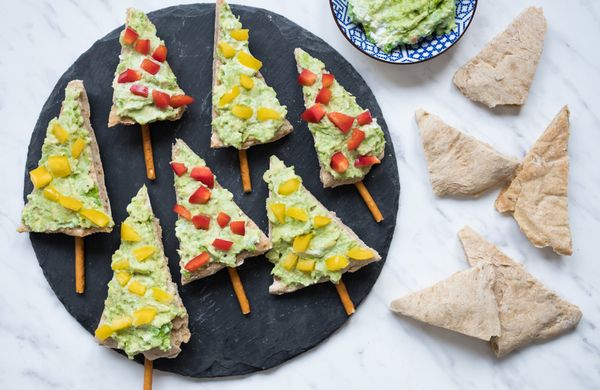 Jednoduchá silvestrovská mňamka: Avokádové stromečky s paprikou