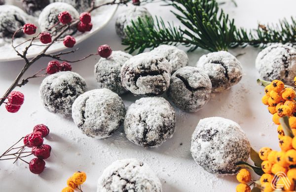 Zasnežené vianočné čokoládové guľôčky