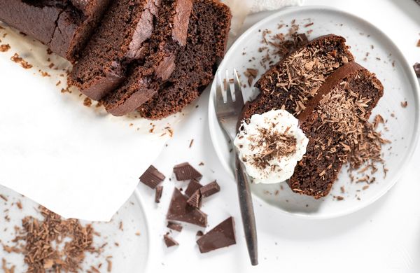 Čokoládový chlebíček s červenou řepou