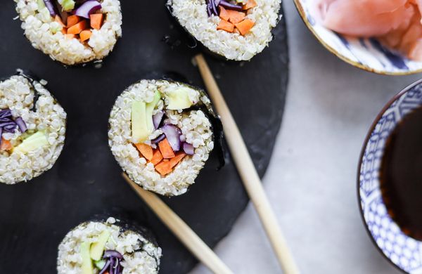 Quinoa sushi