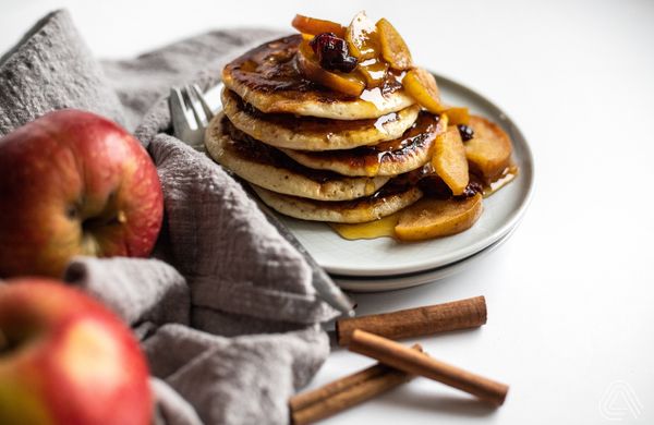 Proteínové lievance à la osie hniezda