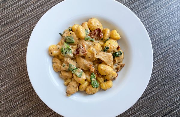 Marry Me Chicken Gnocchi
