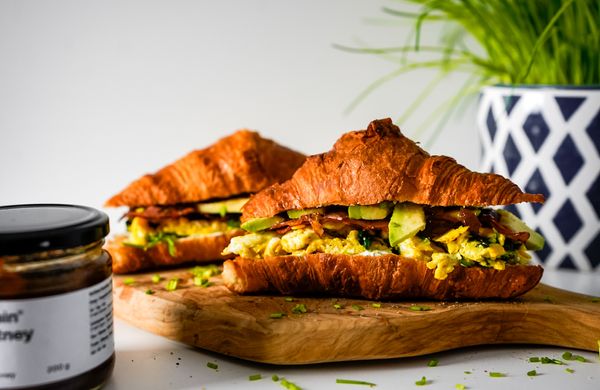 Plnený croissant na slano