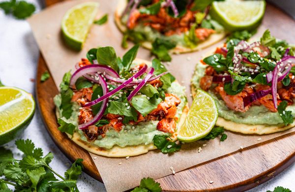 Tacos mit gebackenem Lachs