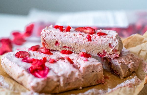 Jahodovo-vanilkové protein bars
