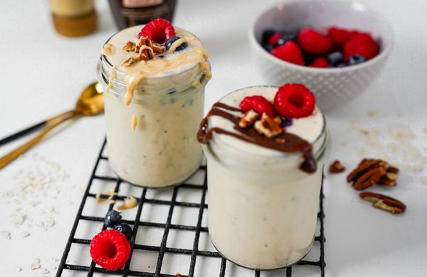 Overnight oats se slaným karamelem