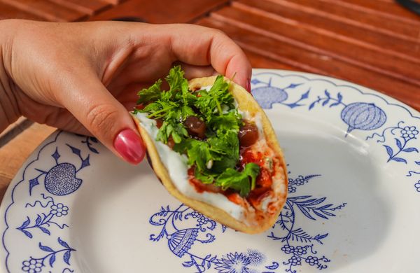 Halloumi tacos so sweet chilli omáčkou