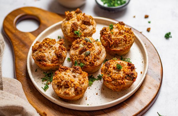 Slané muffiny se sýrem a slaninou