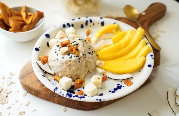Mango Sticky Oatmeal