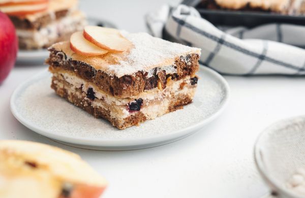 Žemľovka s tvarohom a jablkami