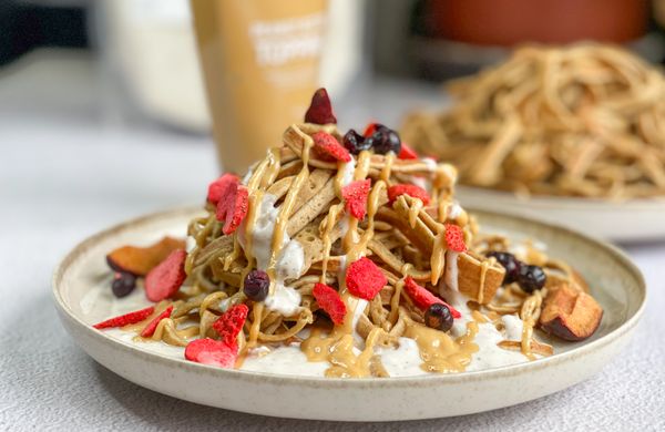 Pancake Spaghetti with Yoghurt and Fruit