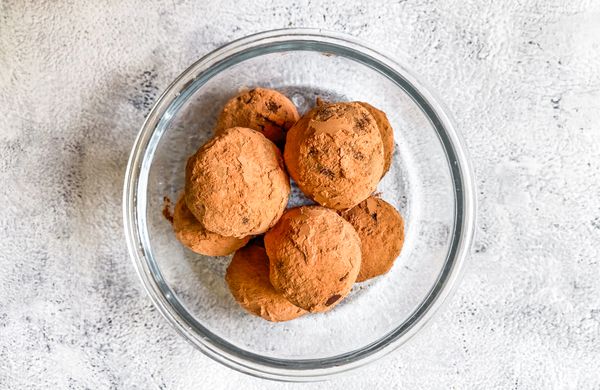 Tahini Truffles v čokoláde