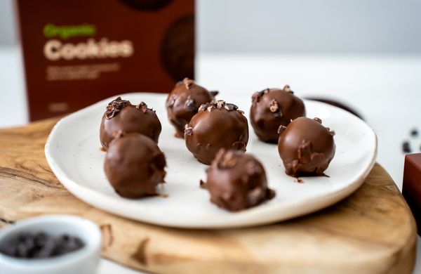 Schokoladen-Protein-Kugeln