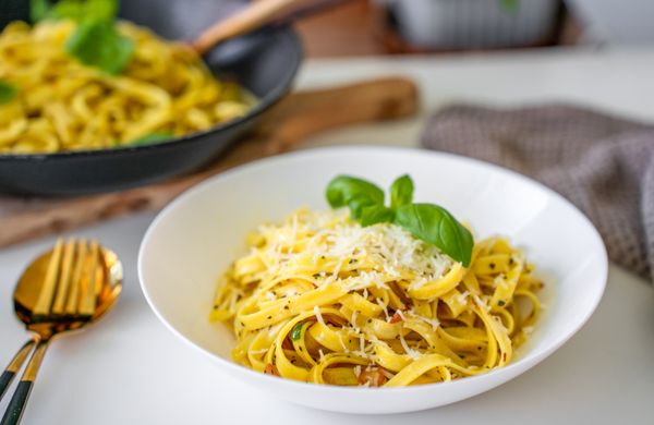 Spaghete aglio olio e peperoncino