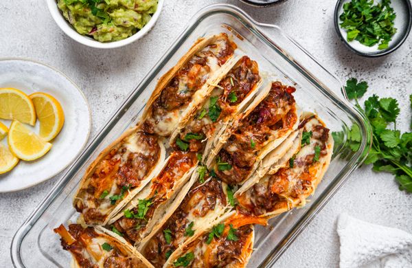 Zapečené hovězí tacos s guacamole