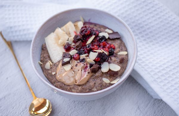 Čokoládová ovesná kaše s cuketou